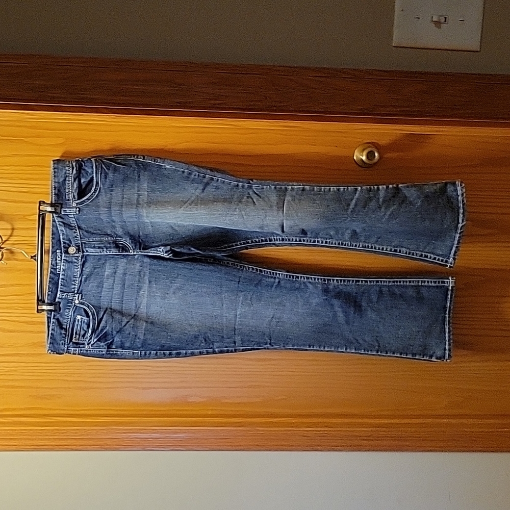 Maurices Blue Jeans Bootcut/Small Flare